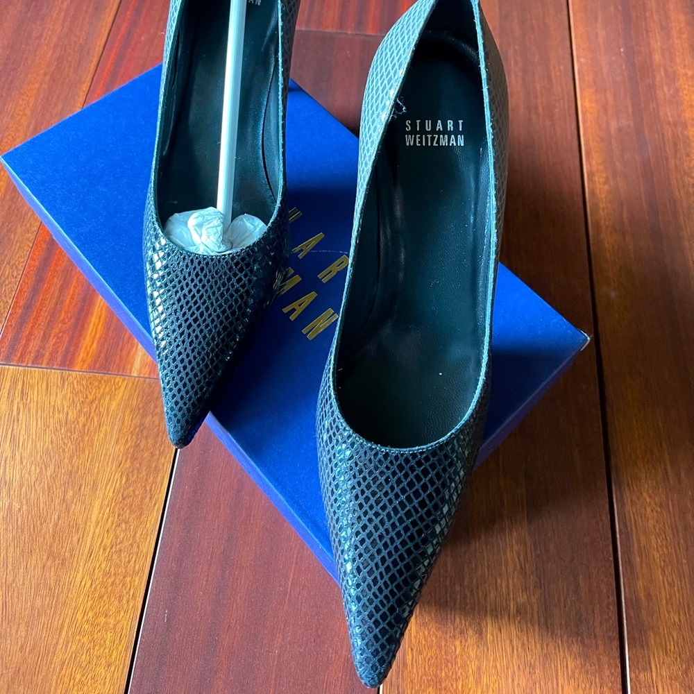 Ladies shoes